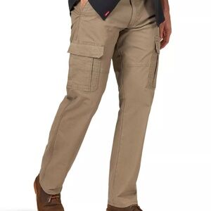 Men's Wrangler Cargo Pants w/ Stretch Relaxed Fit Brown Tech Pocket 32x33